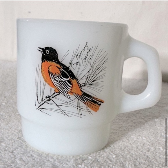 Vintage Anchor Hocking Fire King Milk Glass Baltimore Oriole Stacking Mug - Picture 9 of 14